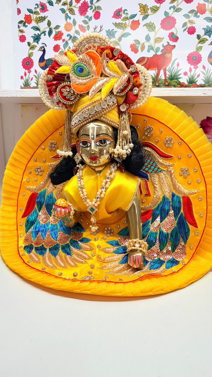 Mayur poshak