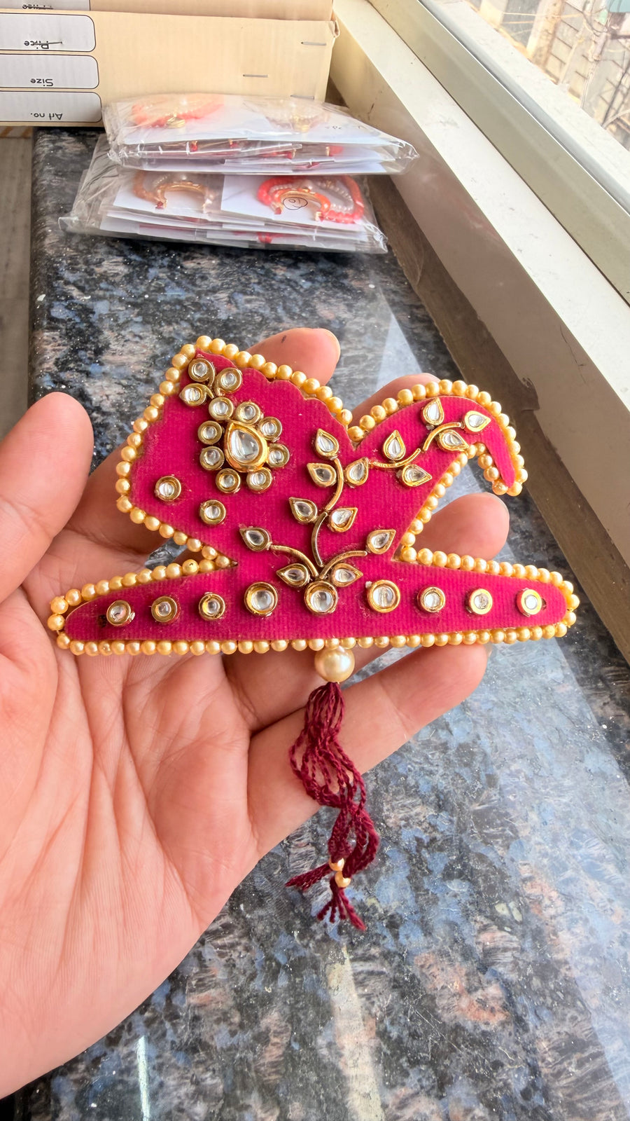 Patwa kundan mukut size 4 5 6 7