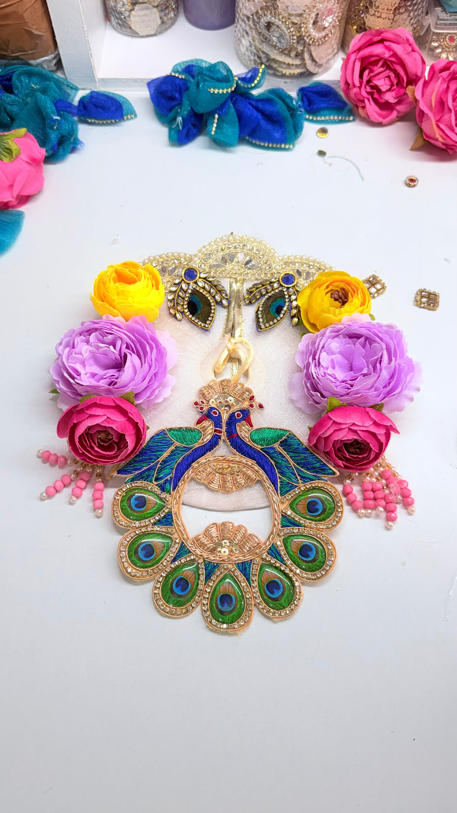 Floral bouquet mayur poshak size 3 six inches
