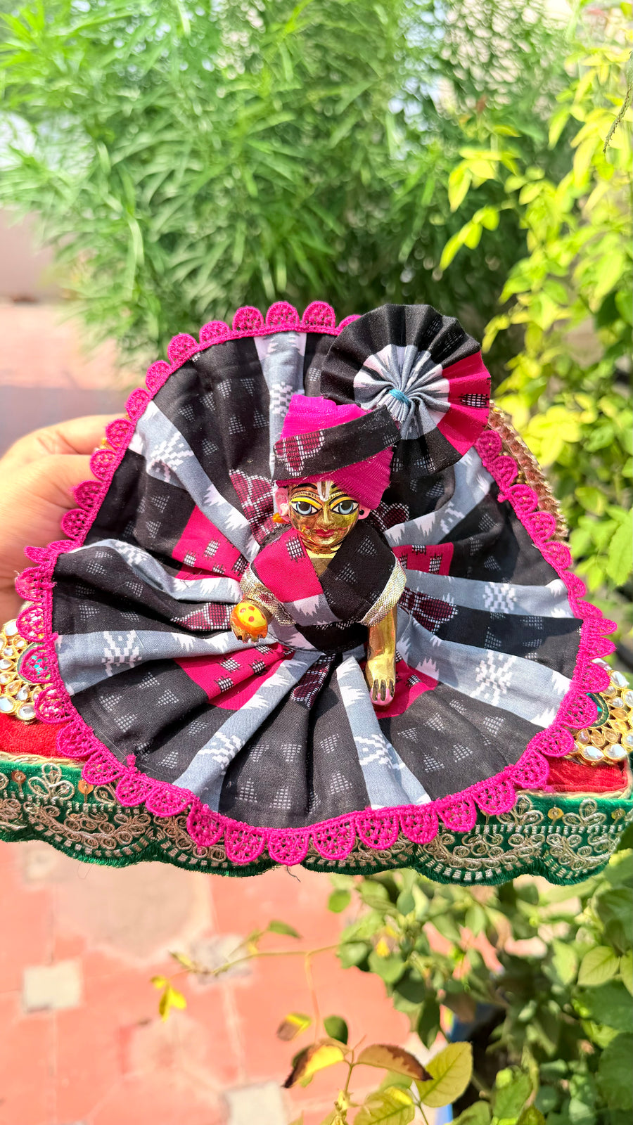 Black rani ikkat